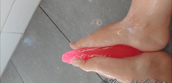  foot fetish with dildo in the shower JOI